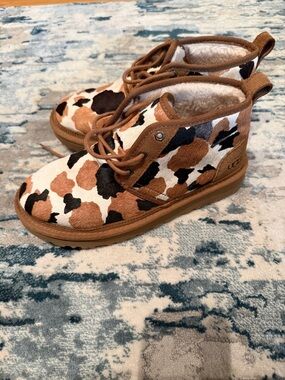 UGG Neumel Cow Print